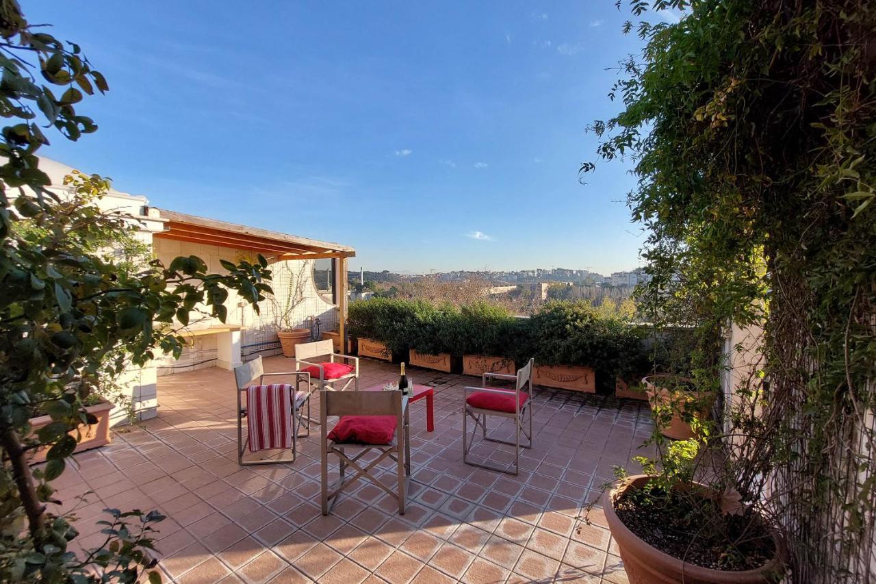 Beautiful Loft In Ponte Milvio With Terrace Apartment Rome Bagian luar foto