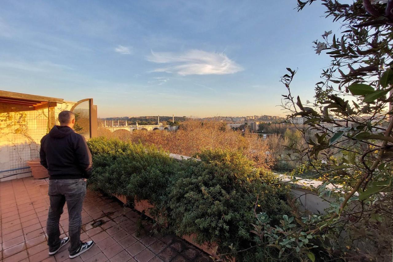 Beautiful Loft In Ponte Milvio With Terrace Apartment Rome Bagian luar foto